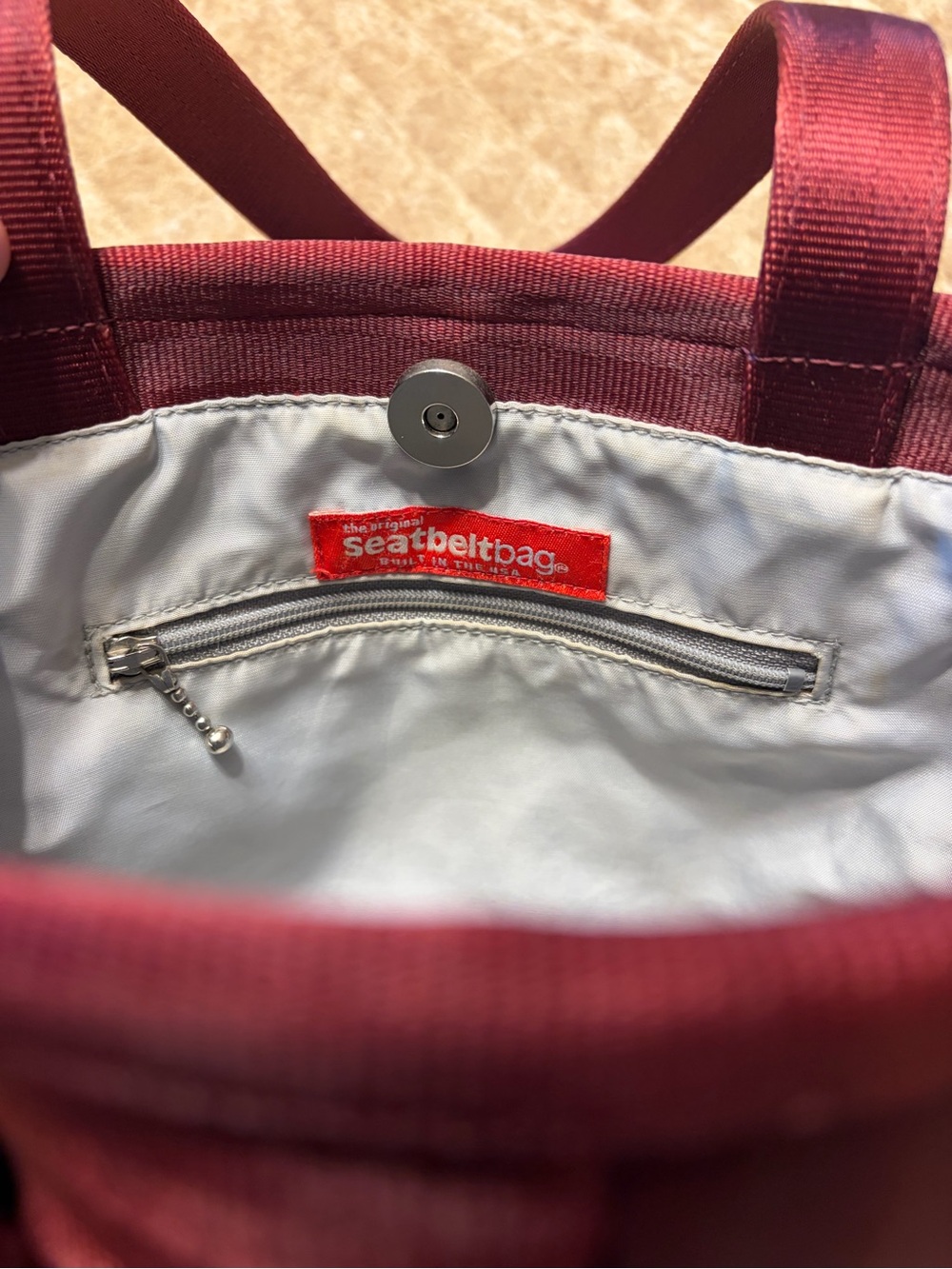 The Harvey’s Original Seatbelt Mini Tote Bag - Picture 4 of 5